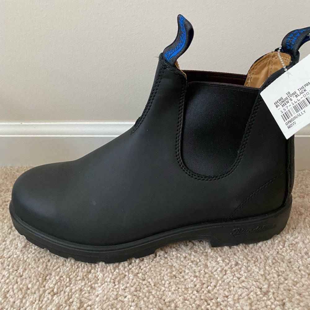 Men’s Blundstone thermal boots size 10. Never worn